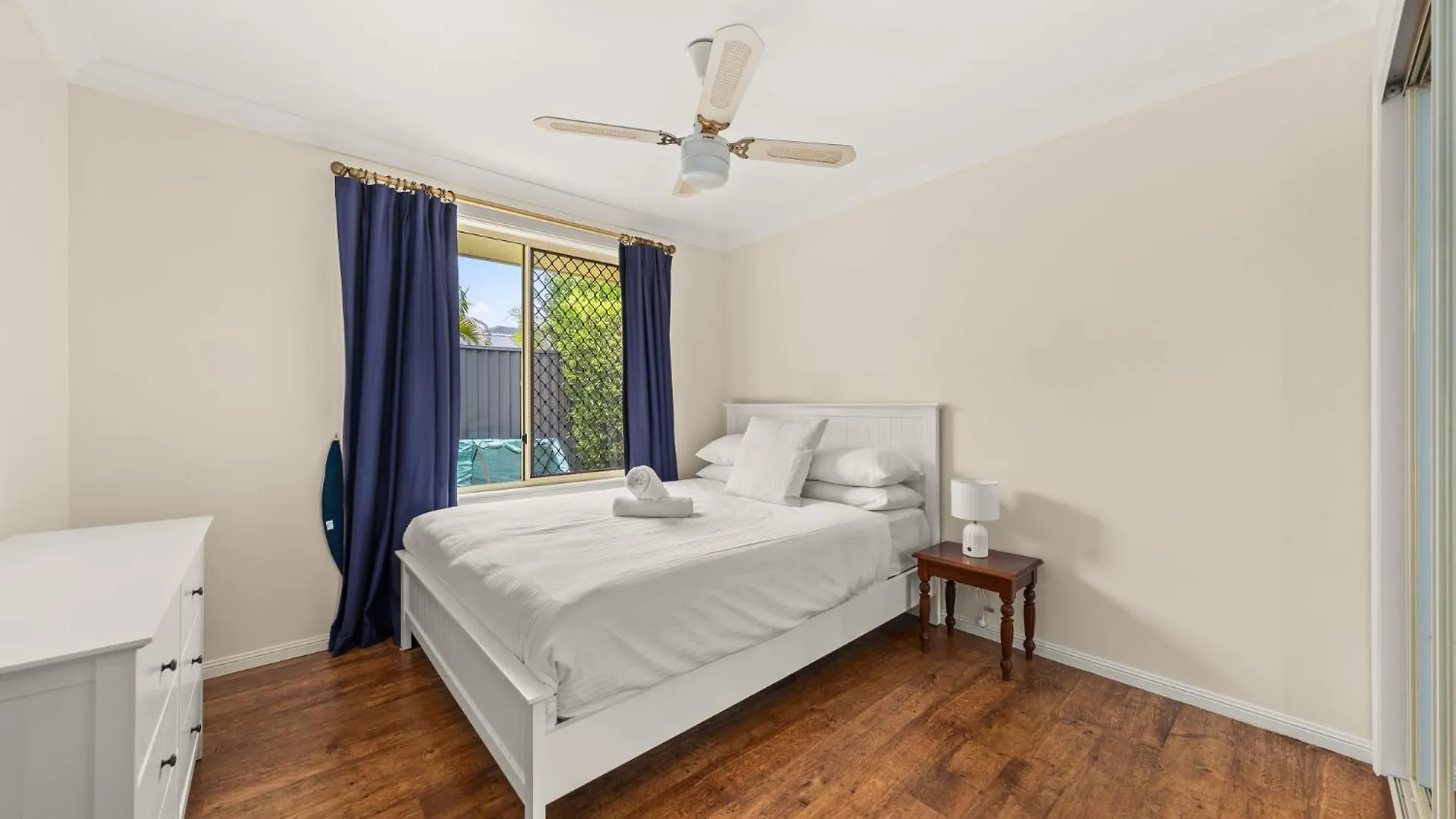 Quiet 4-Bed Getaway Close To Brisbane Airport Wellington Point