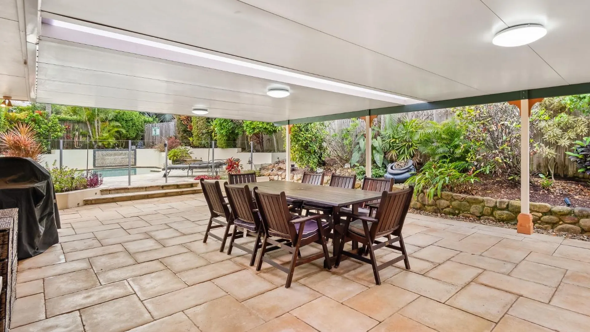 Quiet 4-Bed Getaway Close To Brisbane Airport Wellington Point Holiday home